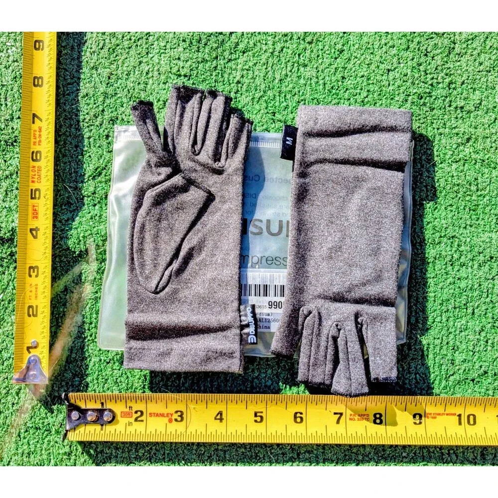Disuppo Arthritis Relief Compression Adult Unisex Medium Open-Finger Gloves NWT